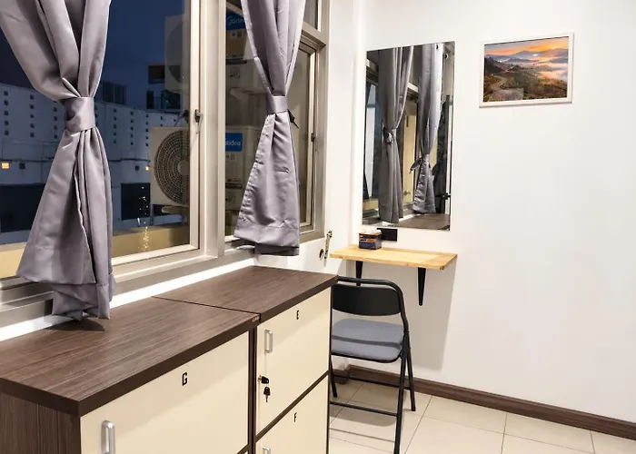 Hello 15 Hostel