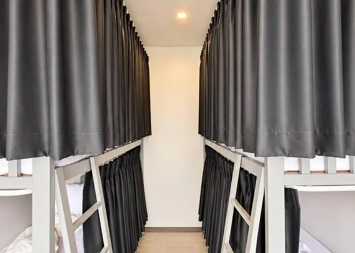 Hello 15 Hostel Bangkok